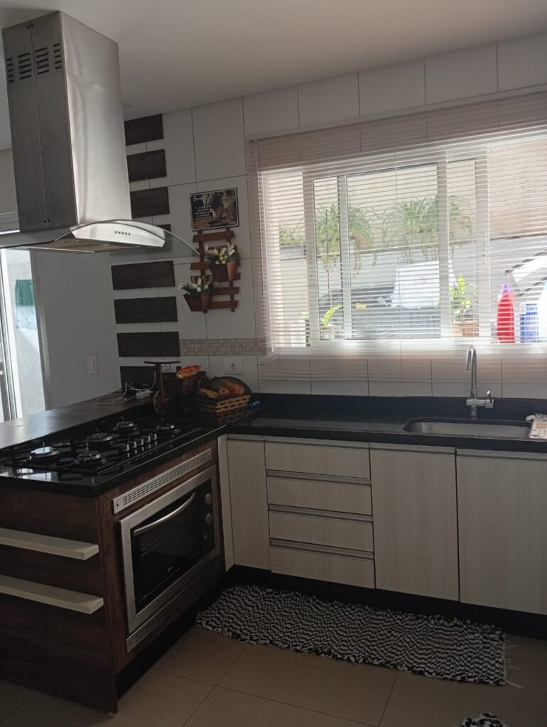 Sobrado condomínio green line pinheirinho curitiba pr (8)